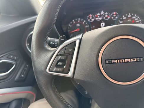 Used 2017 Chevrolet Camaro SS image 22