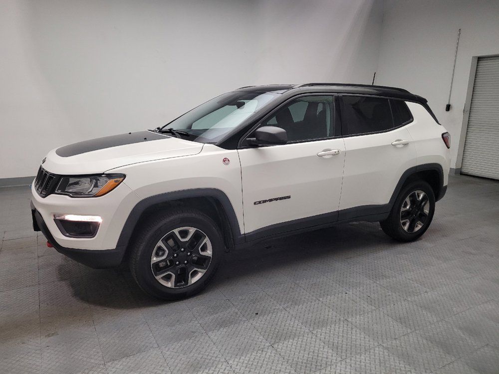Used 2017 Jeep Compass Trailhawk AWD/4WD image 2