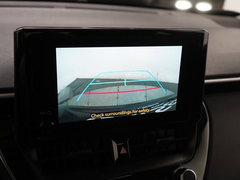 Used 2024 Toyota Corolla Cross LE w/ Moonroof Package AWD/4WD image 21