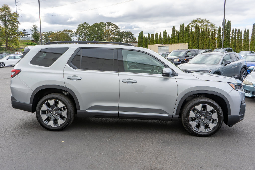 New 2026 Honda Pilot Elite image 5