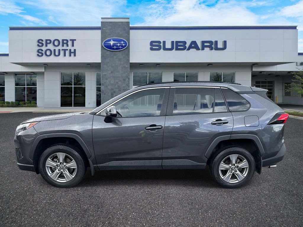 Used 2024 Toyota RAV4 XLE FWD image 7