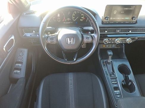 Used 2023 Honda Civic Sport image 11