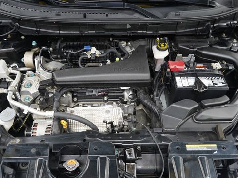 Used 2018 Nissan Rogue S FWD image 29