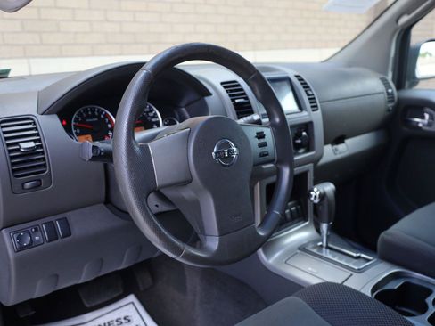 Used 2008 Nissan Pathfinder S AWD/4WD image 13