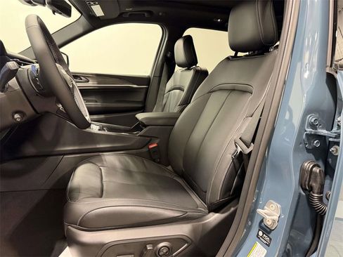 New 2026 Jeep Grand Cherokee Limited image 16