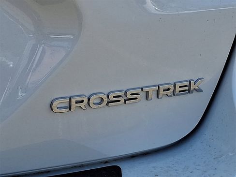 New 2025 Subaru Crosstrek 2.5i Limited w/ Crosstrek Mirror Package image 17