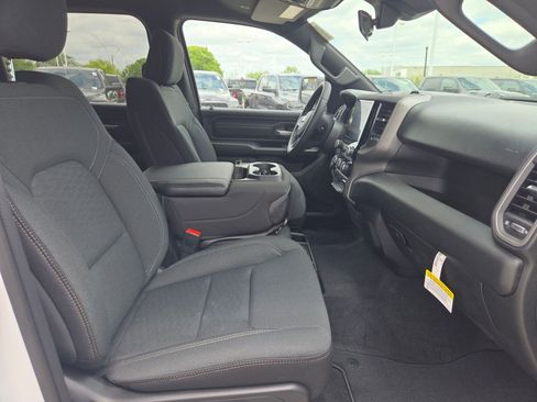 New 2026 RAM 1500 Express RWD image 25