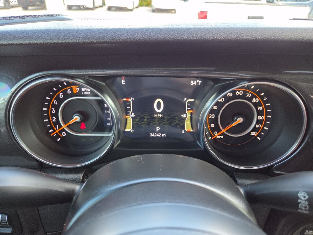 Used 2021 Jeep Wrangler Unlimited Sport AWD/4WD image 35