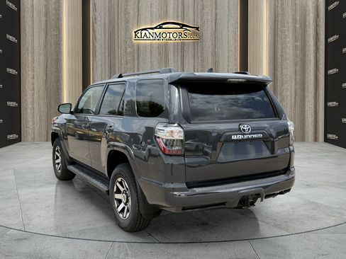 Used 2024 Toyota 4Runner TRD Off-Road image 5