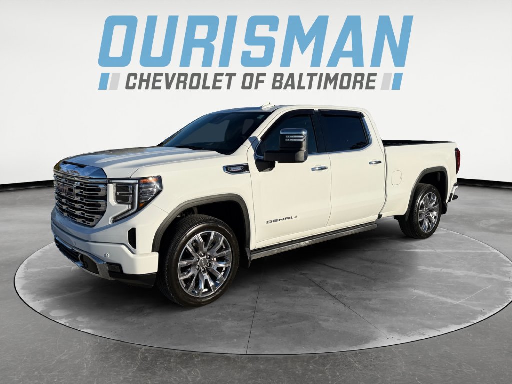 Used 2024 GMC Sierra 1500 Denali w/ Denali Reserve Package AWD/4WD image 2