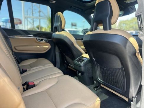 Used 2018 Volvo XC90 T5 Momentum w/ Momentum Plus Package image 22