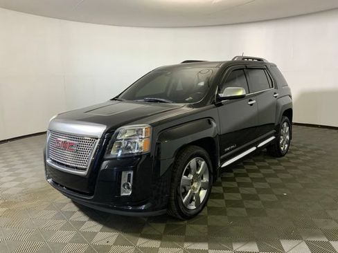 Used 2014 GMC Terrain Denali w/ LPO, Protection Package FWD image 3