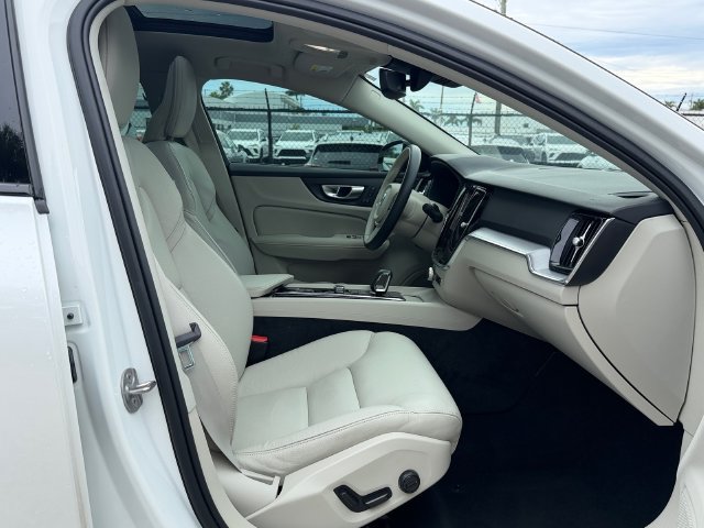 Used 2024 Volvo S60 B5 Core w/ Climate Package FWD image 17