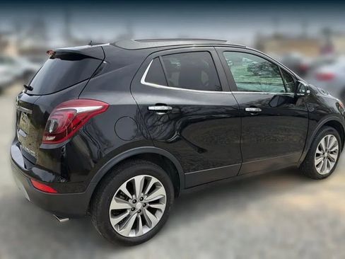 Used 2019 Buick Encore Preferred AWD/4WD image 16