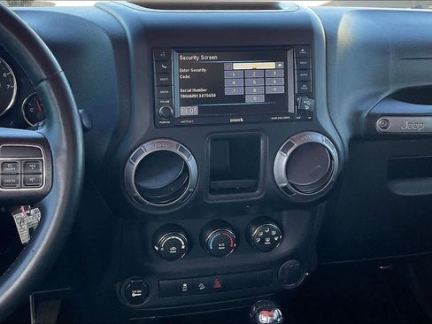 Used 2014 Jeep Wrangler Unlimited Sport w/ Connectivity Group image 6