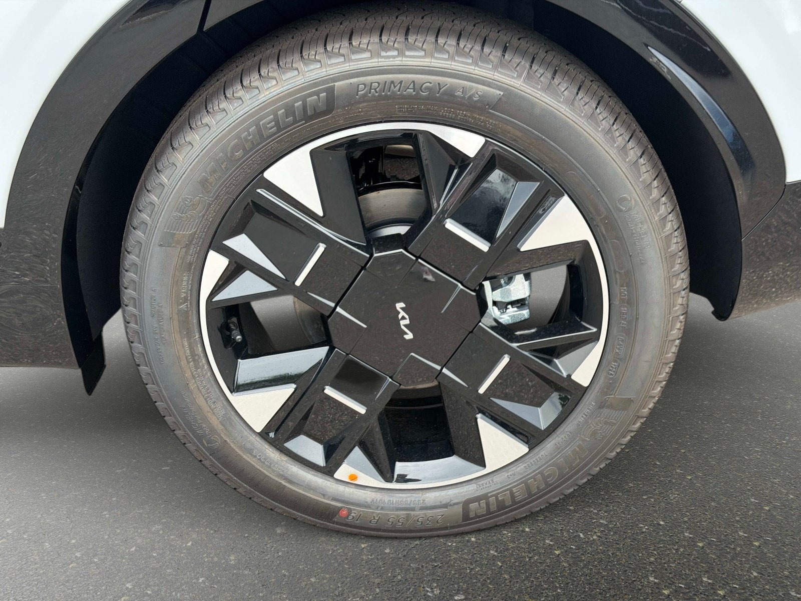 New 2026 Kia Sportage SX FWD image 9