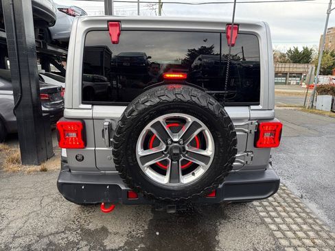 Used 2019 Jeep Wrangler Unlimited Sahara w/ Cold Weather Group image 58