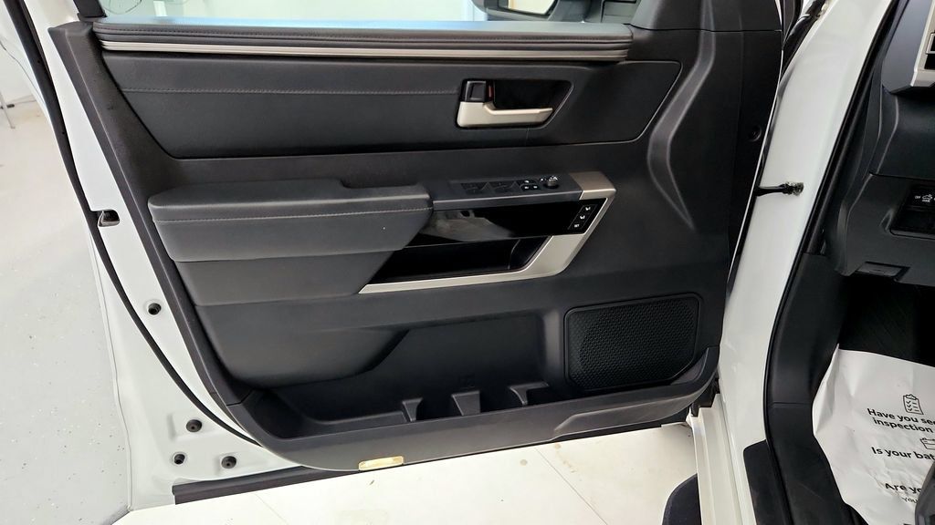 Certified 2022 Toyota Tundra Limited AWD/4WD image 21