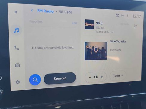 Used 2023 Toyota Corolla LE image 17