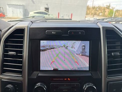 Used 2019 Ford F150 Lariat w/ Equipment Group 501A Mid AWD/4WD image 9