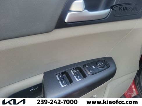 Used 2019 Kia Sportage LX FWD image 23