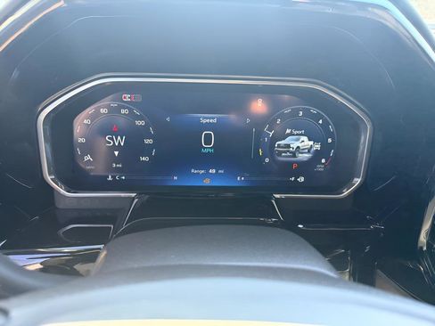 New 2026 Chevrolet Silverado 1500 LT Trail Boss w/ Dark Appearance Package image 17