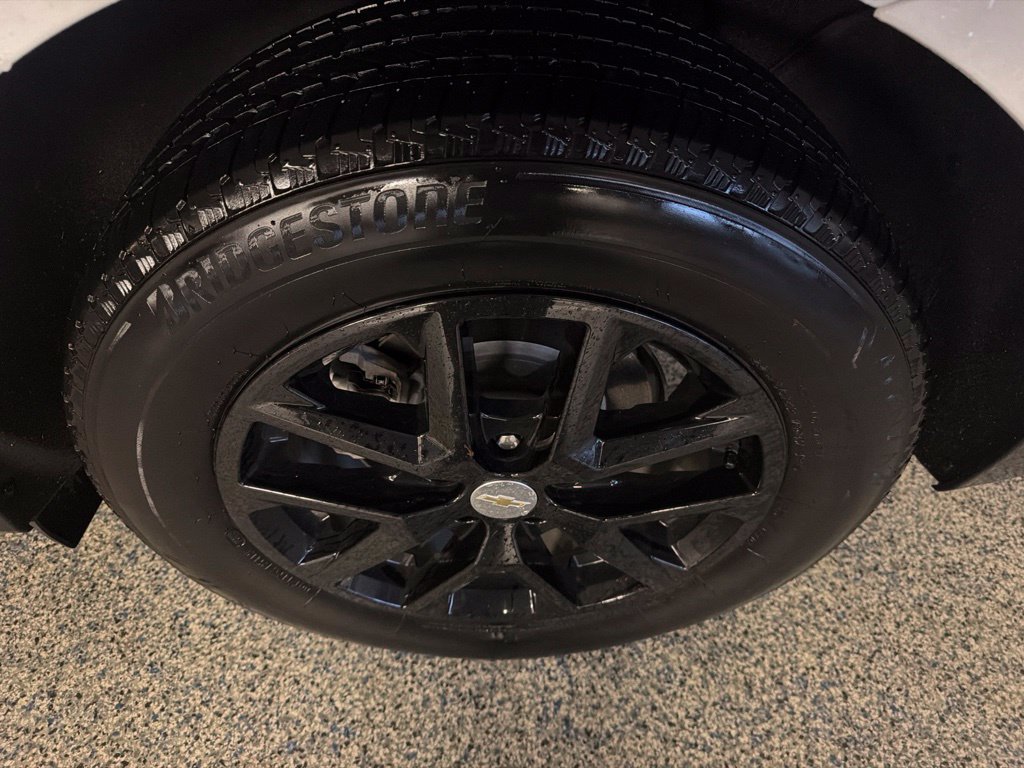 Used 2024 Chevrolet Equinox LT AWD/4WD image 5