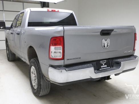 Used 2024 RAM 2500 Big Horn AWD/4WD image 2