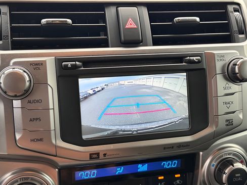 Used 2016 Toyota 4Runner Limited AWD/4WD image 28