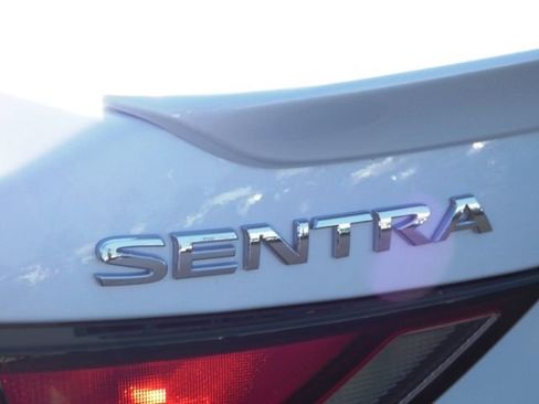New 2025 Nissan Sentra SR w/ SR Premium Package image 11