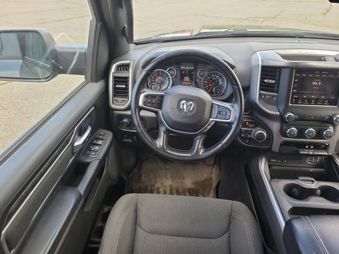 Used 2019 RAM 1500 Big Horn AWD/4WD image 15