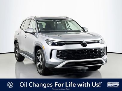 New 2026 Volkswagen Tiguan SE