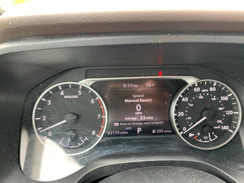 Used 2021 Nissan Rogue S AWD/4WD image 12