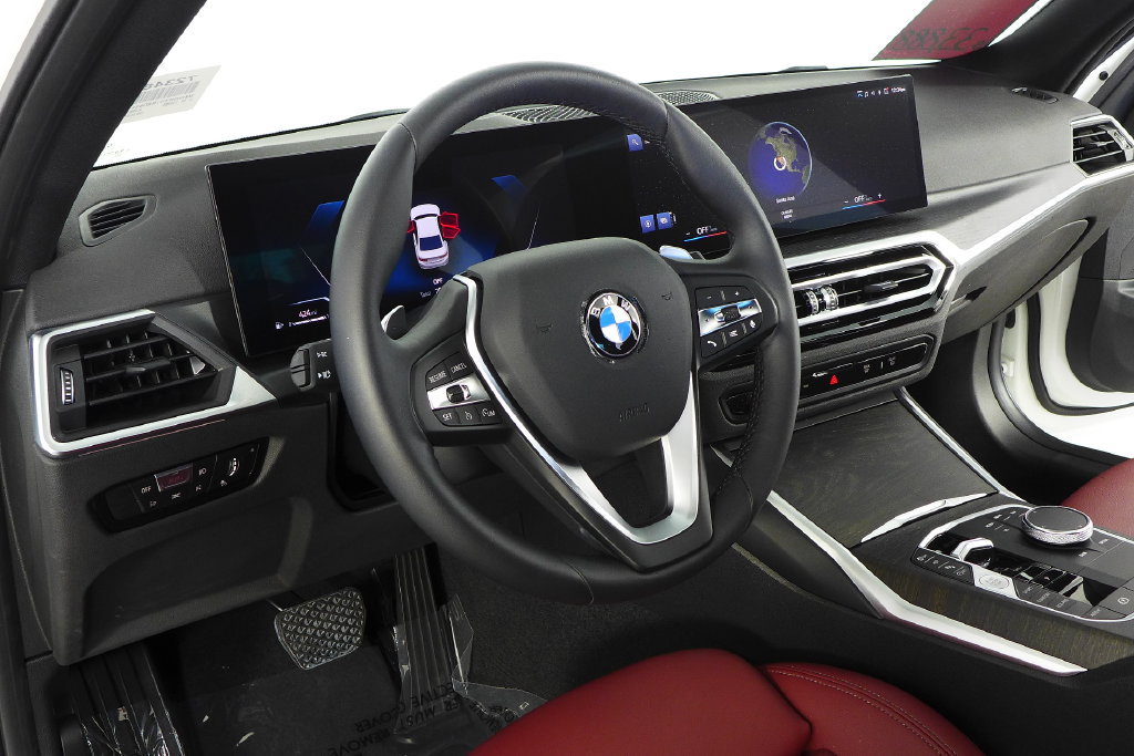 Certified 2024 BMW 330i Sedan w/ Convenience Package RWD image 31