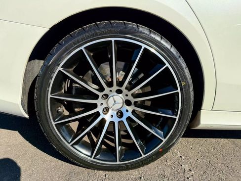 Used 2018 Mercedes-Benz E 43 AMG 4MATIC Sedan image 40