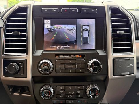 Used 2019 Ford F250 Platinum w/ Platinum Ultimate Package image 29