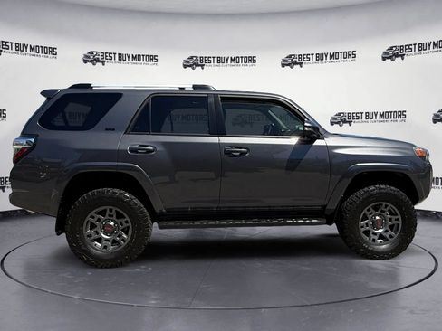 Used 2020 Toyota 4Runner SR5 Premium w/ Moonroof Package AWD/4WD image 9