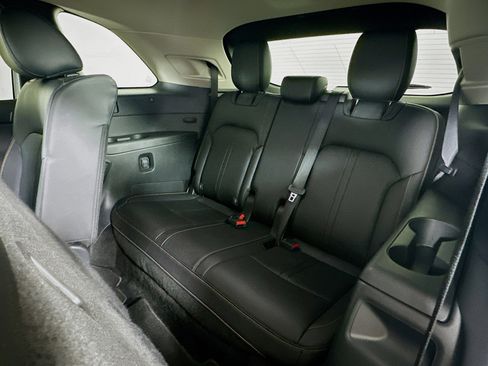 Used 2024 MAZDA CX-90 Plug-In Hybrid w/ Preferred image 29