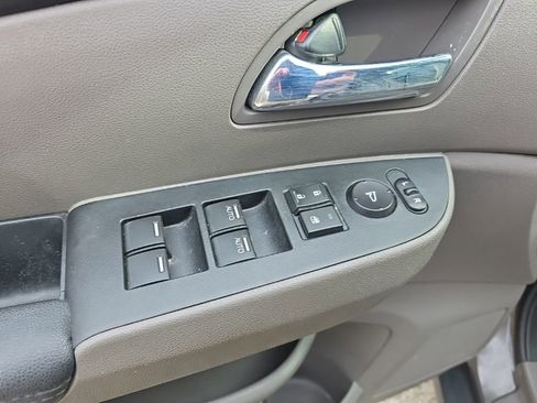 Used 2016 Honda Odyssey SE image 23