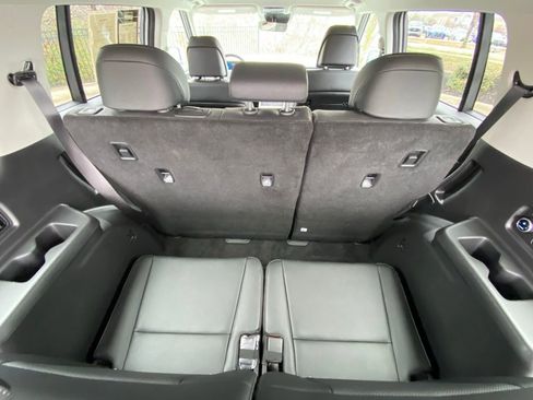 Used 2024 Hyundai Santa Fe SEL image 35