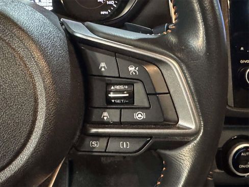 Used 2023 Subaru Crosstrek 2.0i Premium image 22