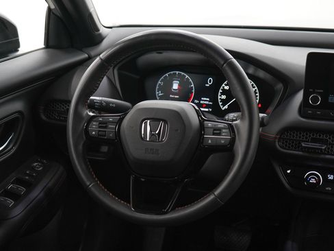 Used 2025 Honda HR-V Sport image 14
