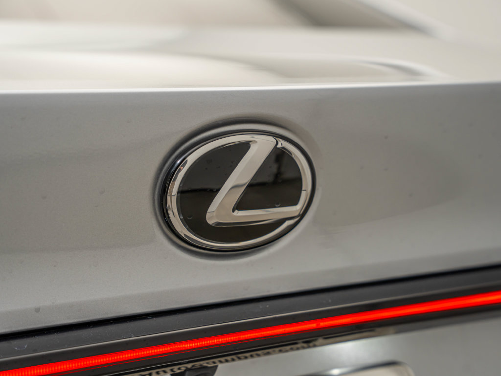 Used 2021 Lexus IS 300 AWD w/ Comfort Package image 17
