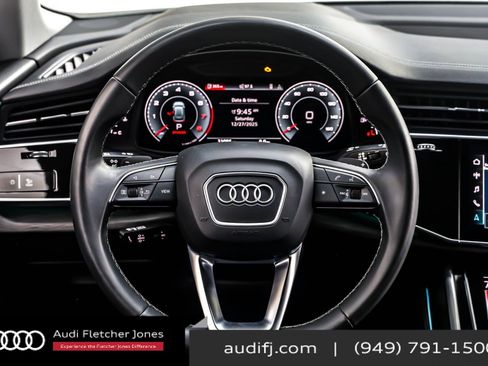 Used 2023 Audi Q8 Prestige w/ Prestige Package image 17