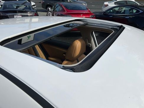 Used 2020 Nissan Sentra SV w/ SV Premium Package image 71