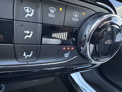 Used 2024 Chevrolet Trax LT w/ Driver Confidence Package image 15