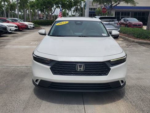 Used 2023 Honda Accord EX image 2