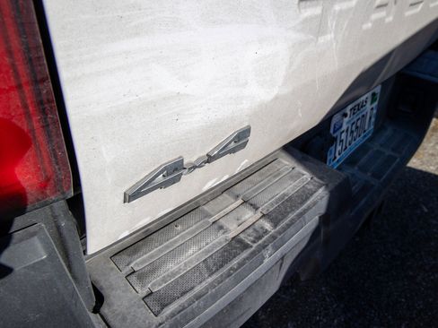 Certified 2024 Toyota Tacoma SR image 11