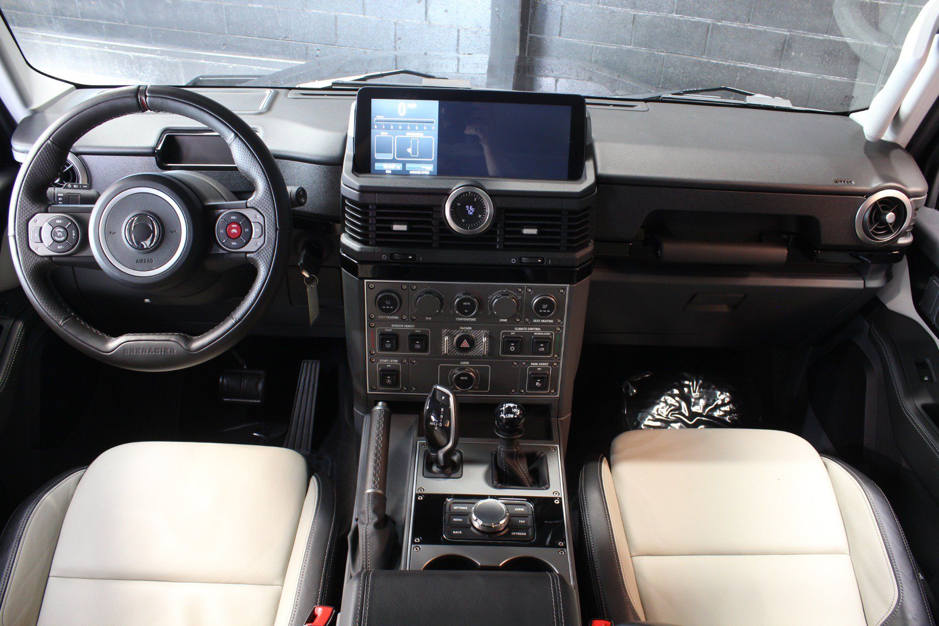 Used 2024 INEOS Grenadier Station Wagon AWD/4WD image 32