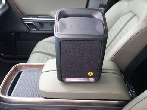 Used 2023 Rivian R1S Adventure AWD/4WD image 84
